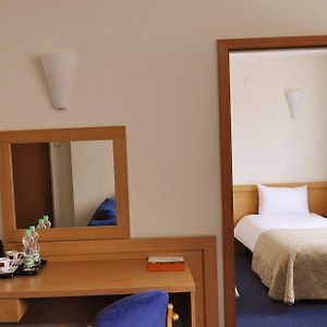 Comfort Twin Room